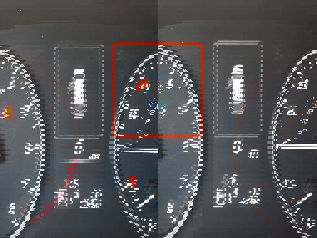 Certified 2024 Subaru Crosstrek 2.0i Premium image 33