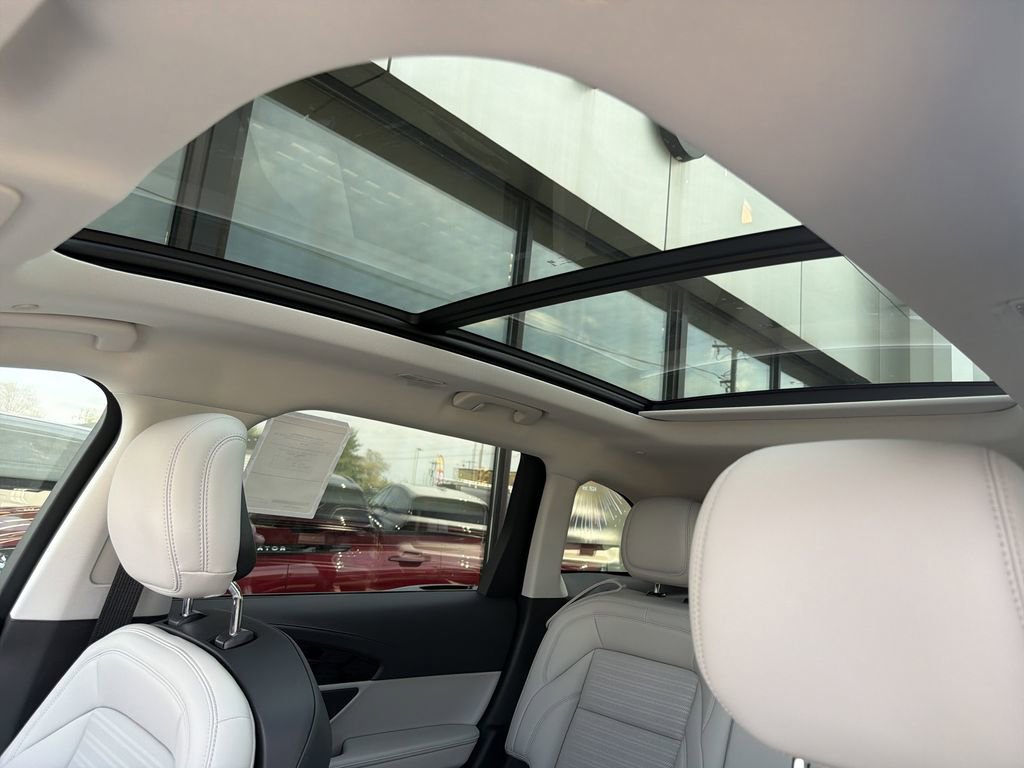 New 2026 Lincoln Nautilus Reserve image 11