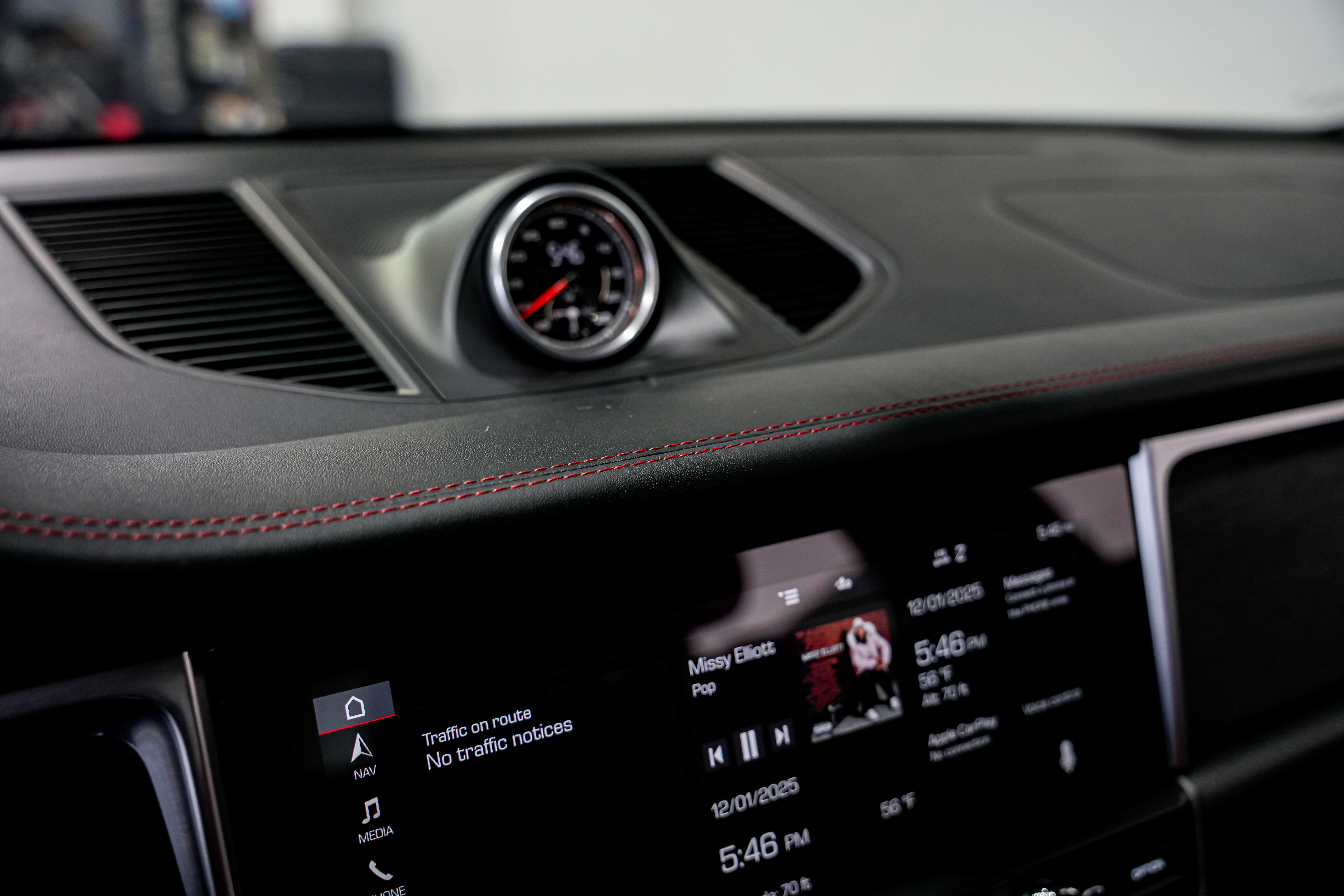 Used 2021 Porsche Macan GTS image 13