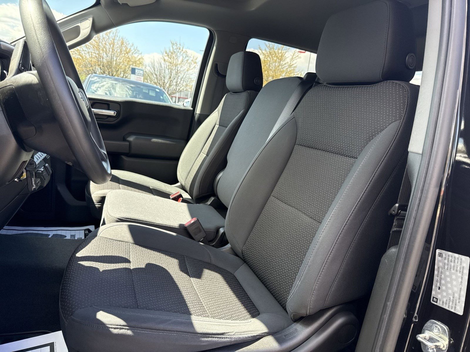 Used 2019 Chevrolet Silverado 1500 Custom Trail Boss w/ Custom Convenience Package image 13