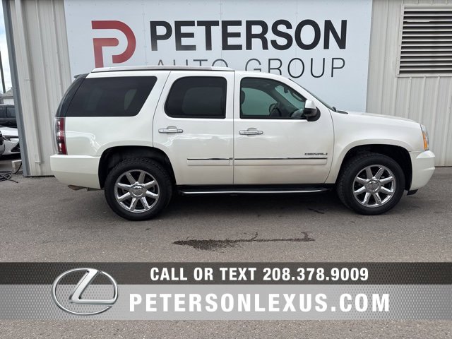 Used 2014 GMC Yukon Denali image 2