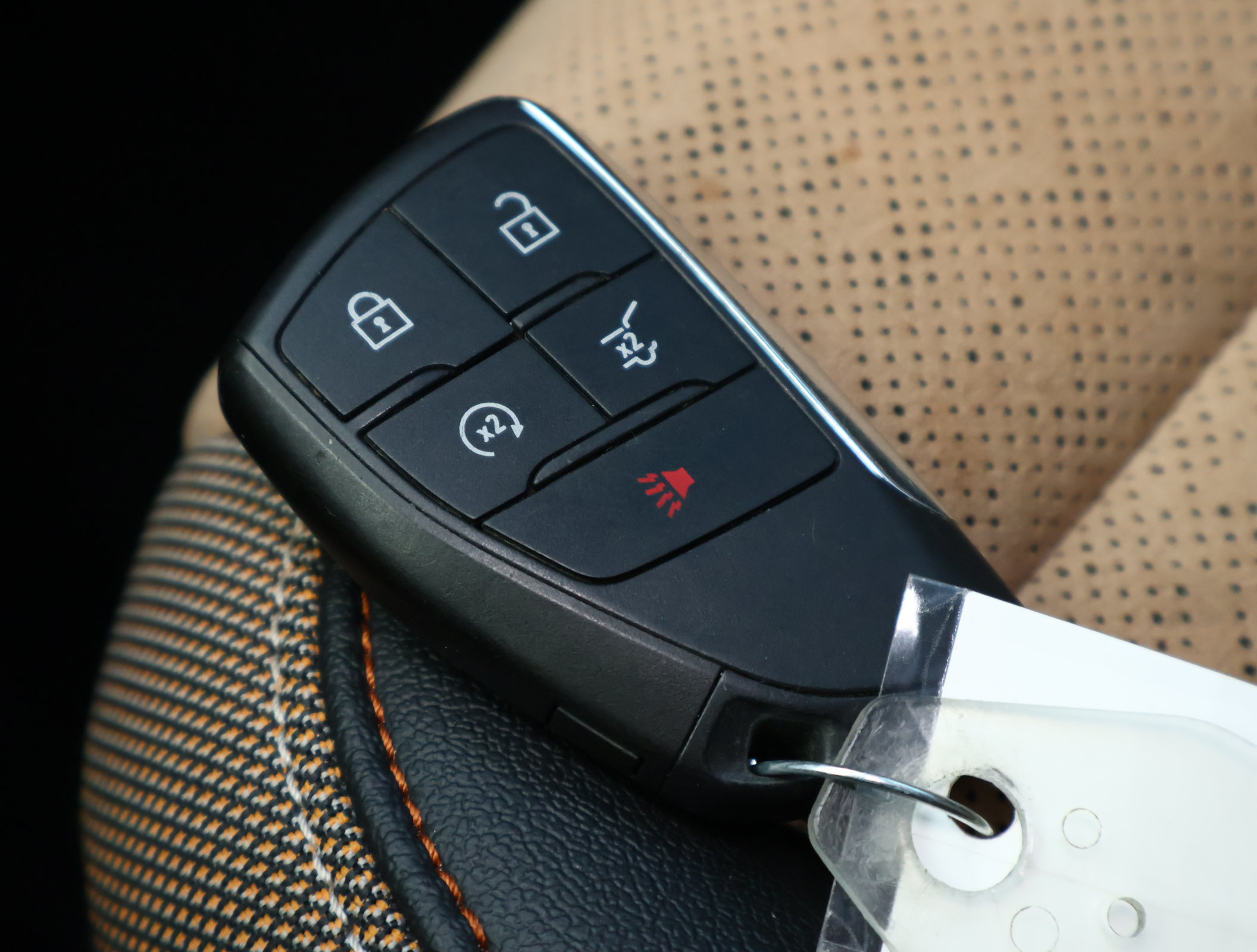 Certified 2025 Chevrolet Equinox ACTIV w/ Safety and Technology Package FWD image 31