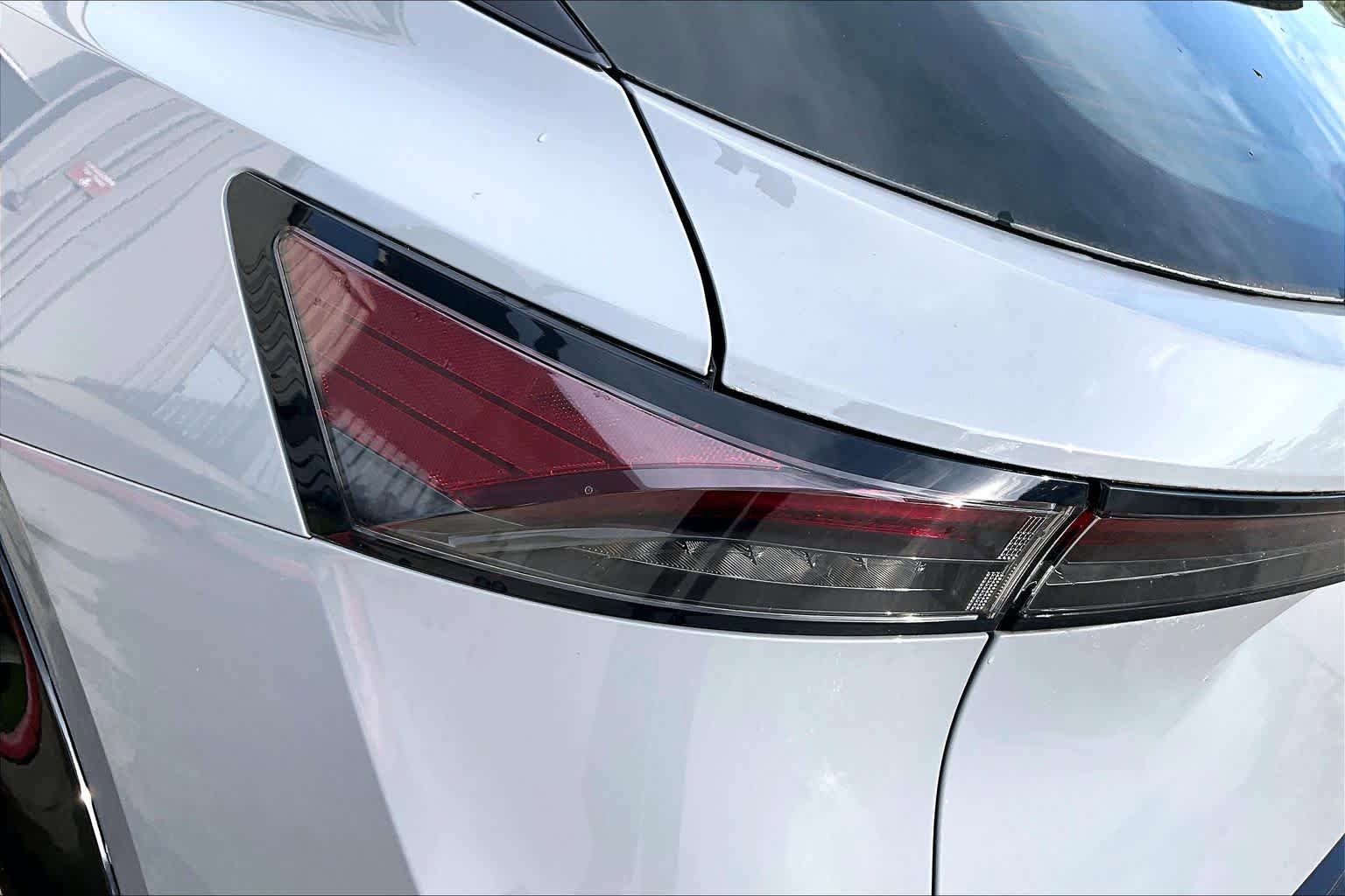 Certified 2023 Nissan Ariya AWD image 26