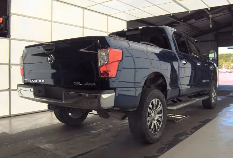 Used 2016 Nissan Titan SL AWD/4WD image 3