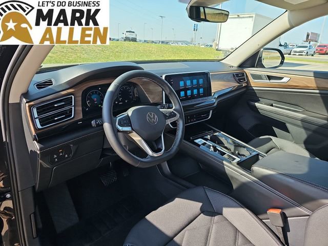 Used 2025 Volkswagen Atlas SE image 10