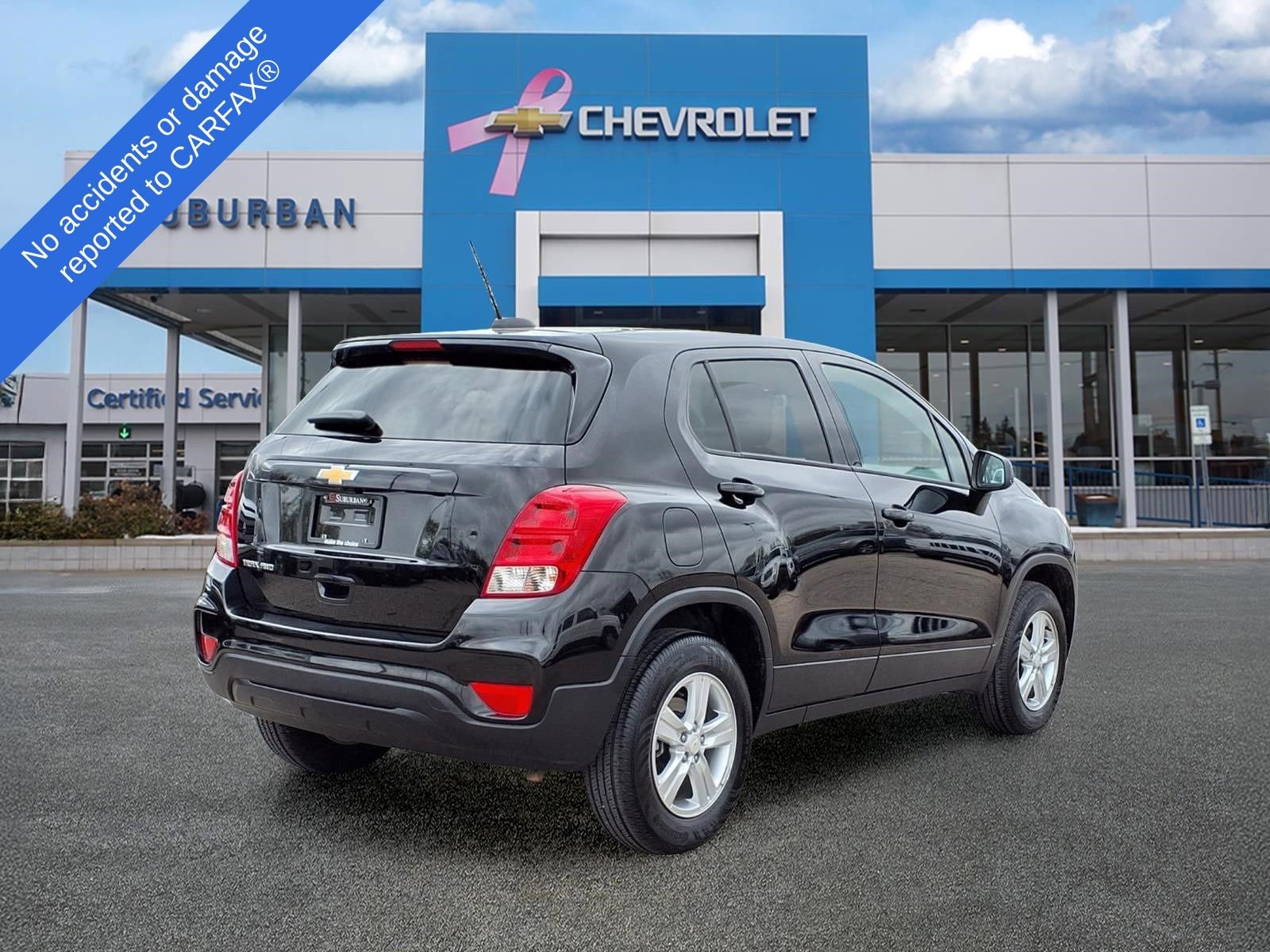 Used 2022 Chevrolet Trax LS w/ Tint and Cruise Package AWD/4WD image 5