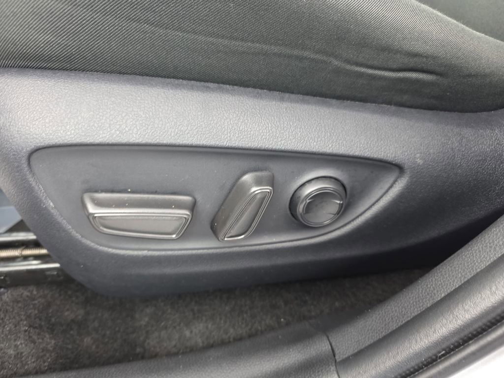 Used 2024 Toyota RAV4 XLE image 23