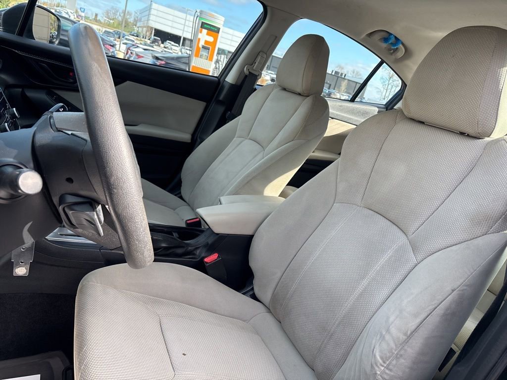 Used 2019 Subaru Impreza 2.0i w/ Eyesight image 11
