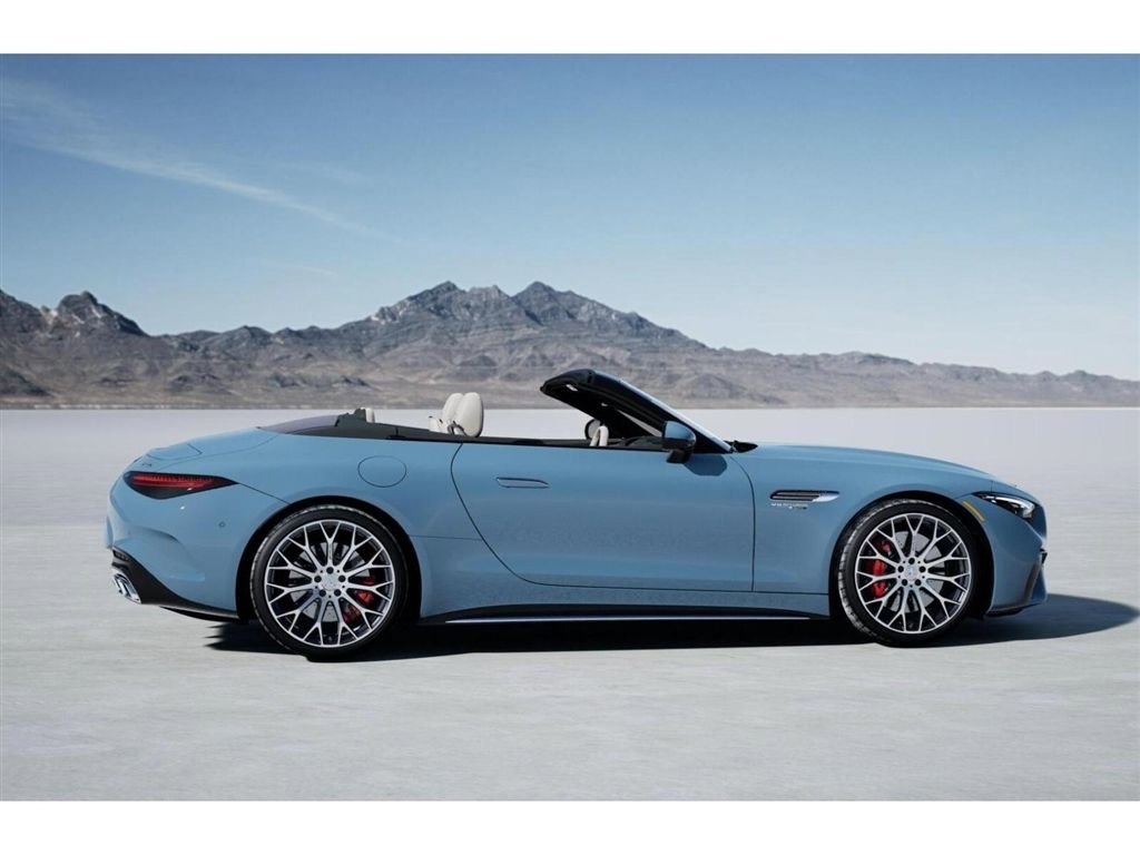 New 2026 Mercedes-Benz SL 55 AMG 4MATIC image 17