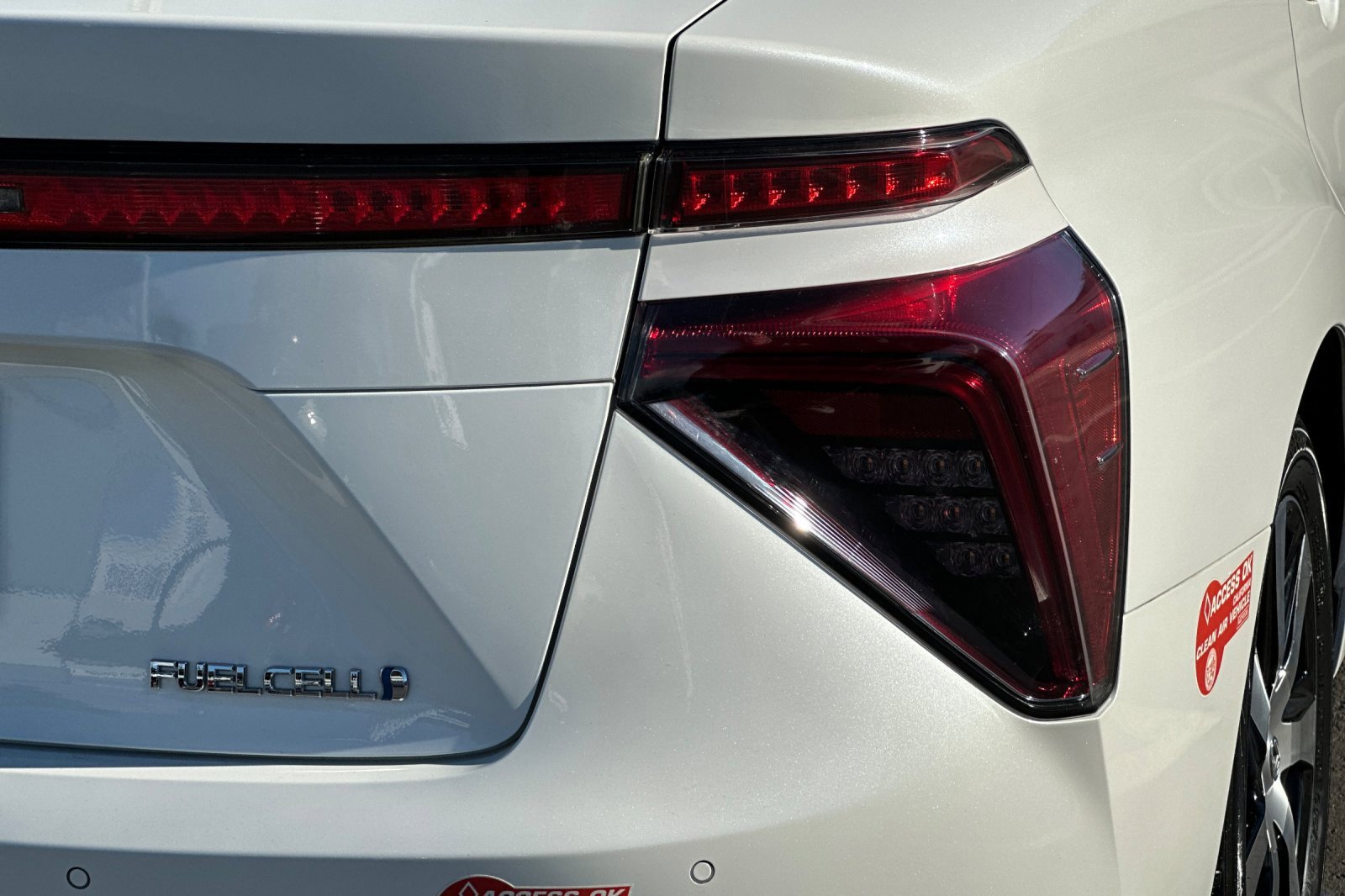 Used 2018 Toyota Mirai image 27
