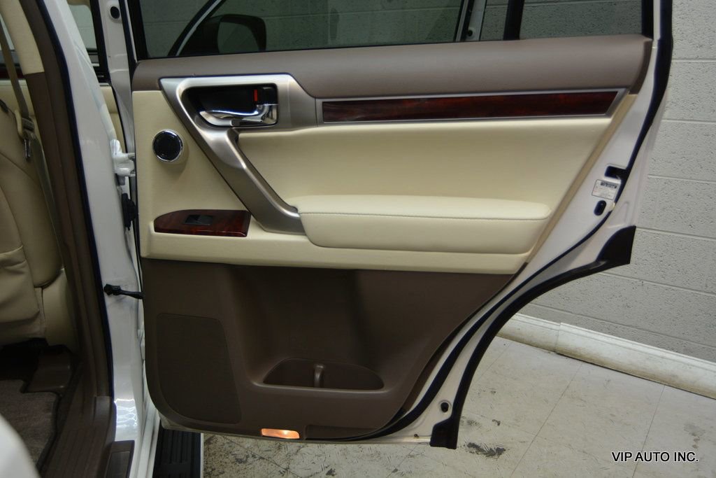 Used 2011 Lexus GX 460 Premium image 10