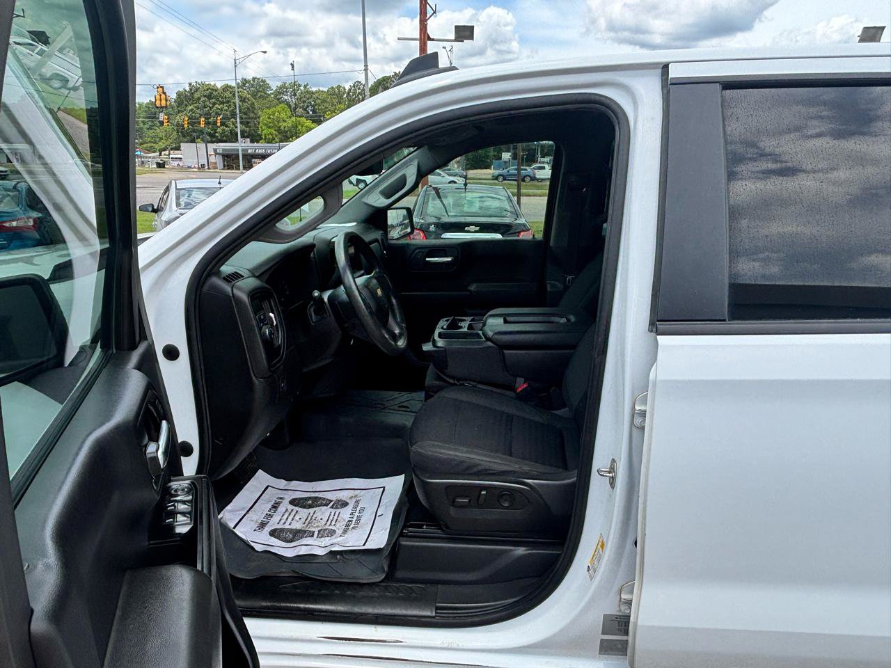 Used 2022 Chevrolet Silverado 1500 Custom RWD image 24