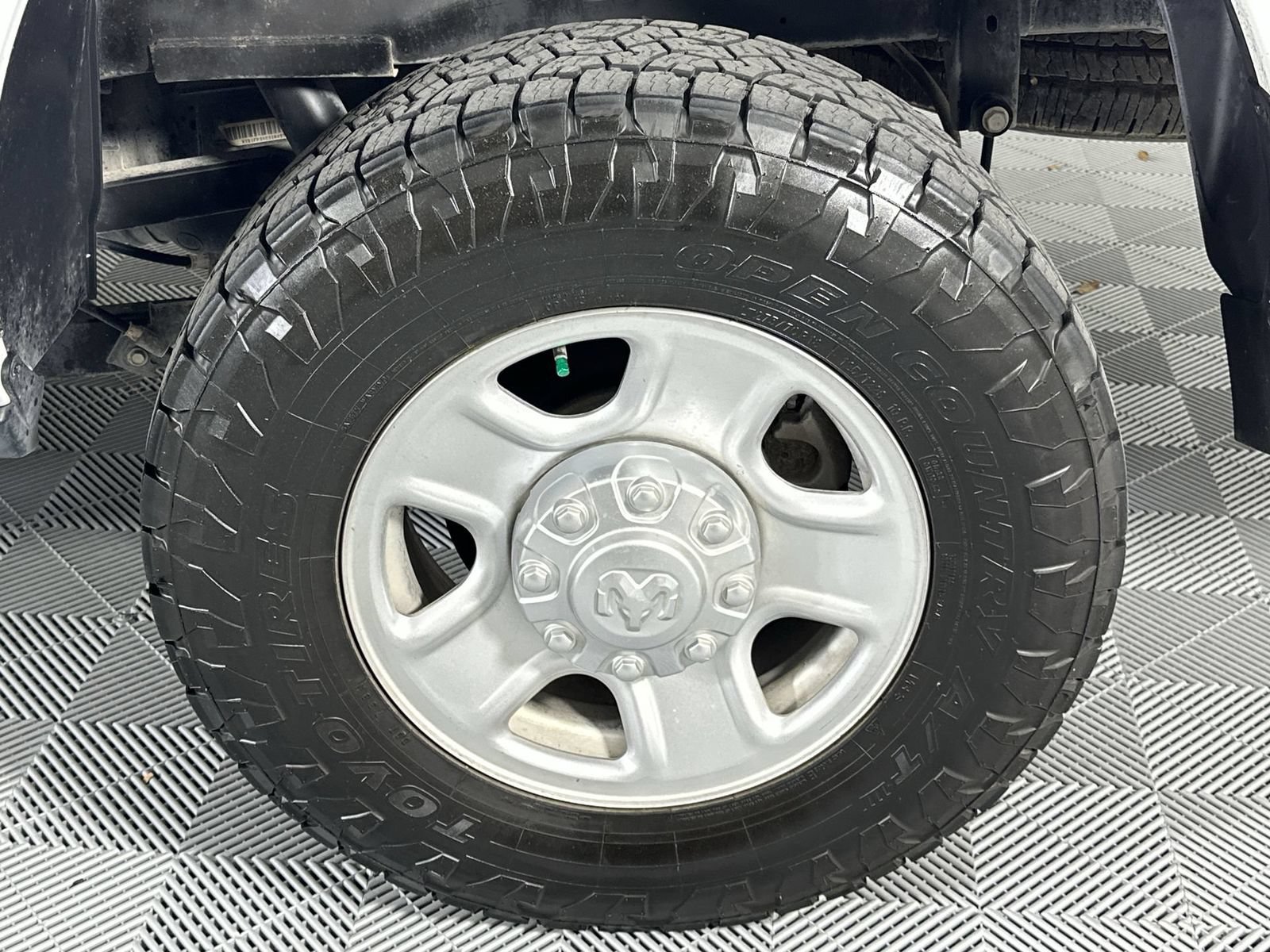 Used 2024 RAM 2500 Tradesman w/ Protection Group AWD/4WD image 10