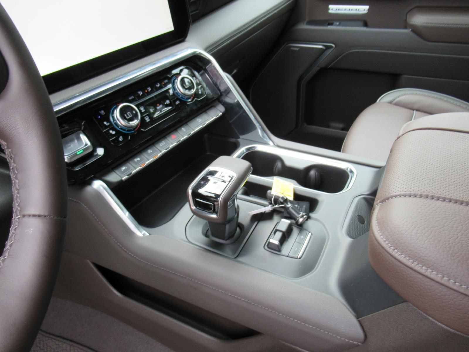 Used 2026 GMC Sierra 1500 Denali AWD/4WD image 21