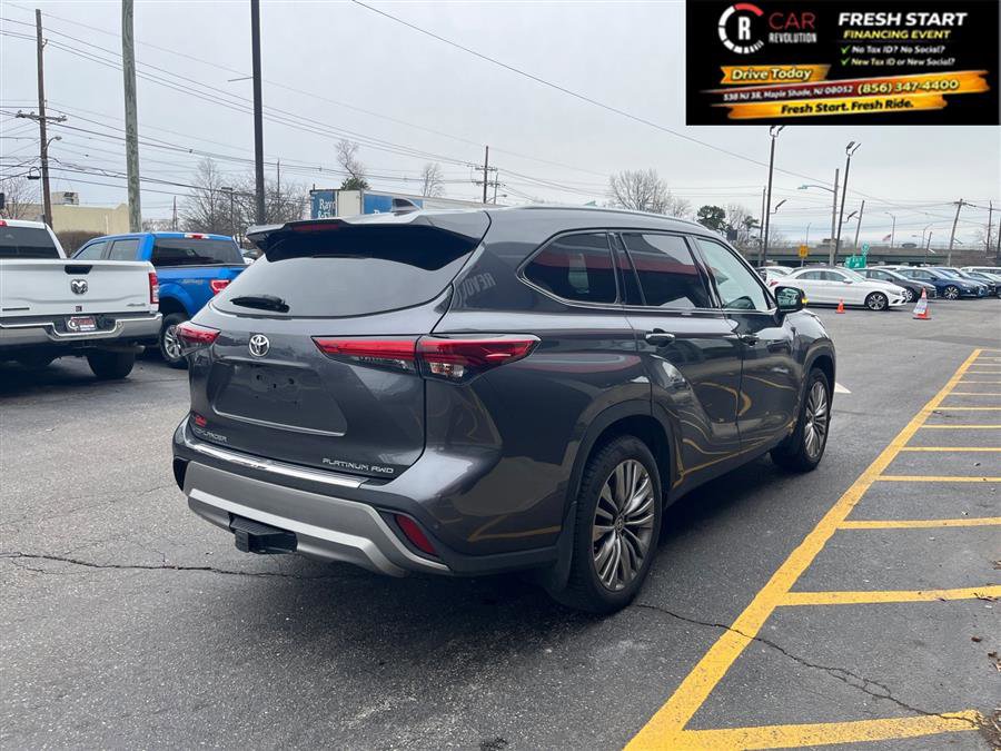 Used 2020 Toyota Highlander Platinum image 8