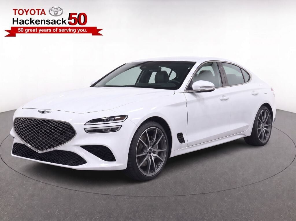 Used 2025 Genesis G70 2.5T AWD/4WD image 35