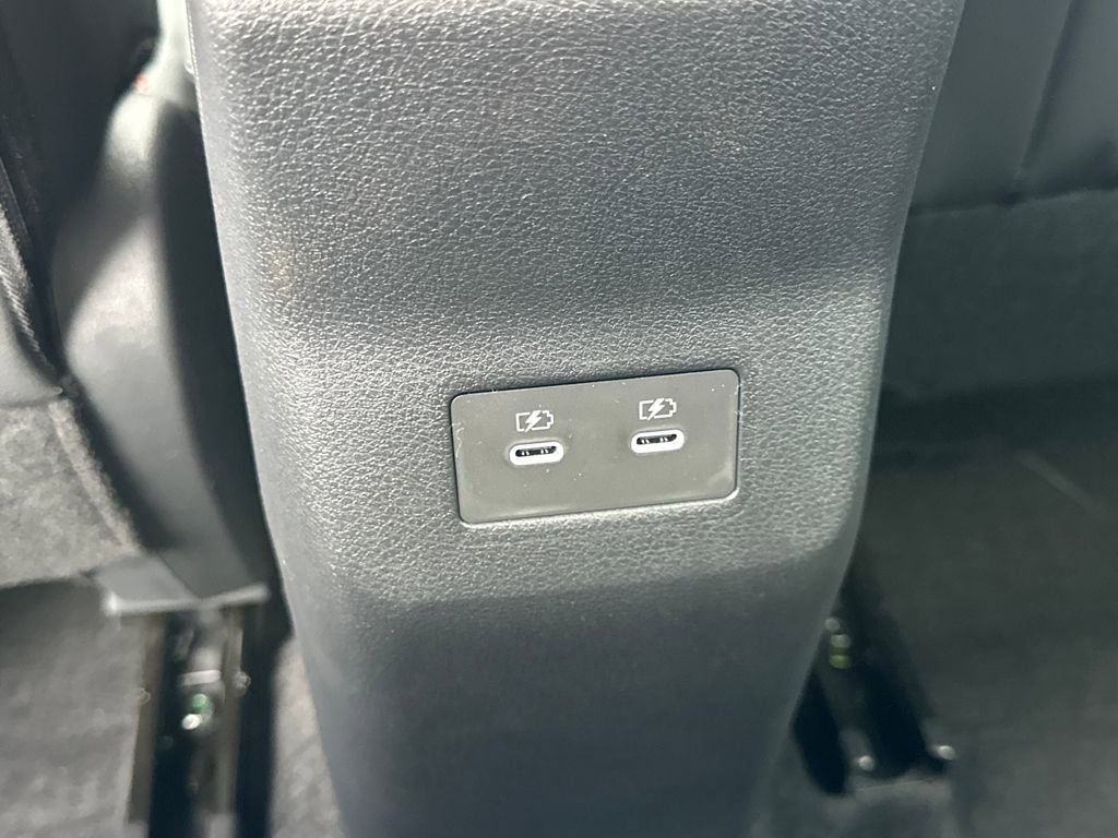 New 2026 Nissan Kicks SR w/ Illumination Package AWD/4WD image 15