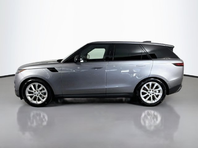 Used 2025 Land Rover Range Rover Sport SE AWD/4WD image 6
