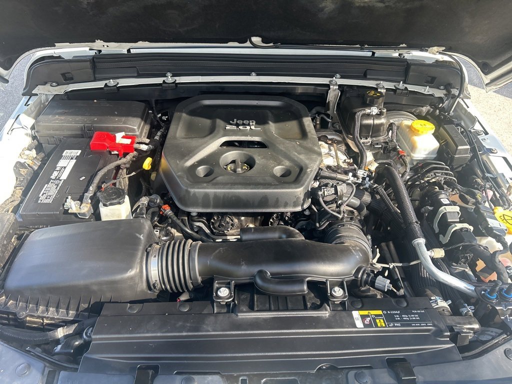 Used 2018 Jeep Wrangler Unlimited Sahara image 37