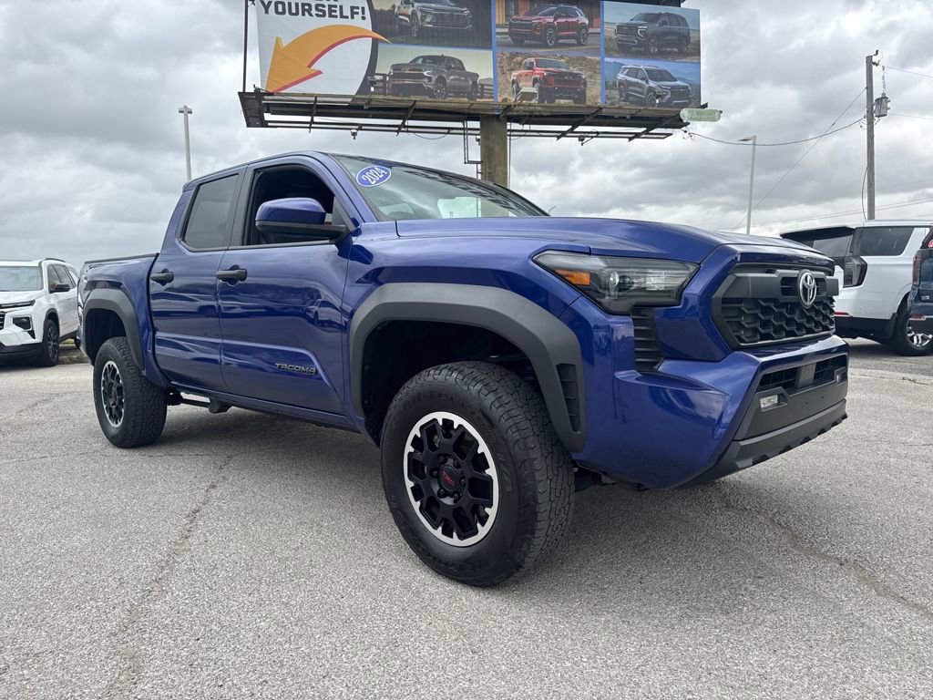Used 2024 Toyota Tacoma TRD Off-Road image 8