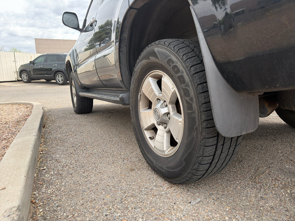 Used 2009 Toyota 4Runner SR5 AWD/4WD image 8