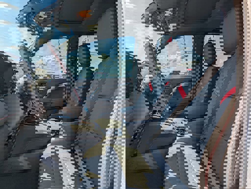 New 2025 Chevrolet Colorado Z71 w/ Midnight Edition image 15