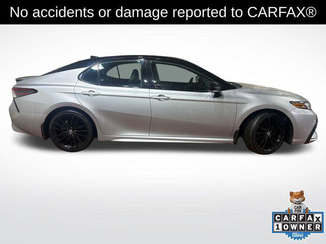 Certified 2022 Toyota Camry XSE image 3
