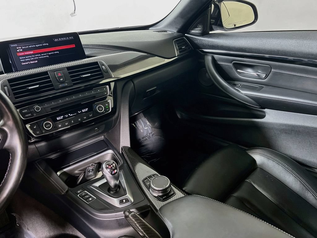 Used 2018 BMW M4 Convertible w/ Competition Package RWD image 21