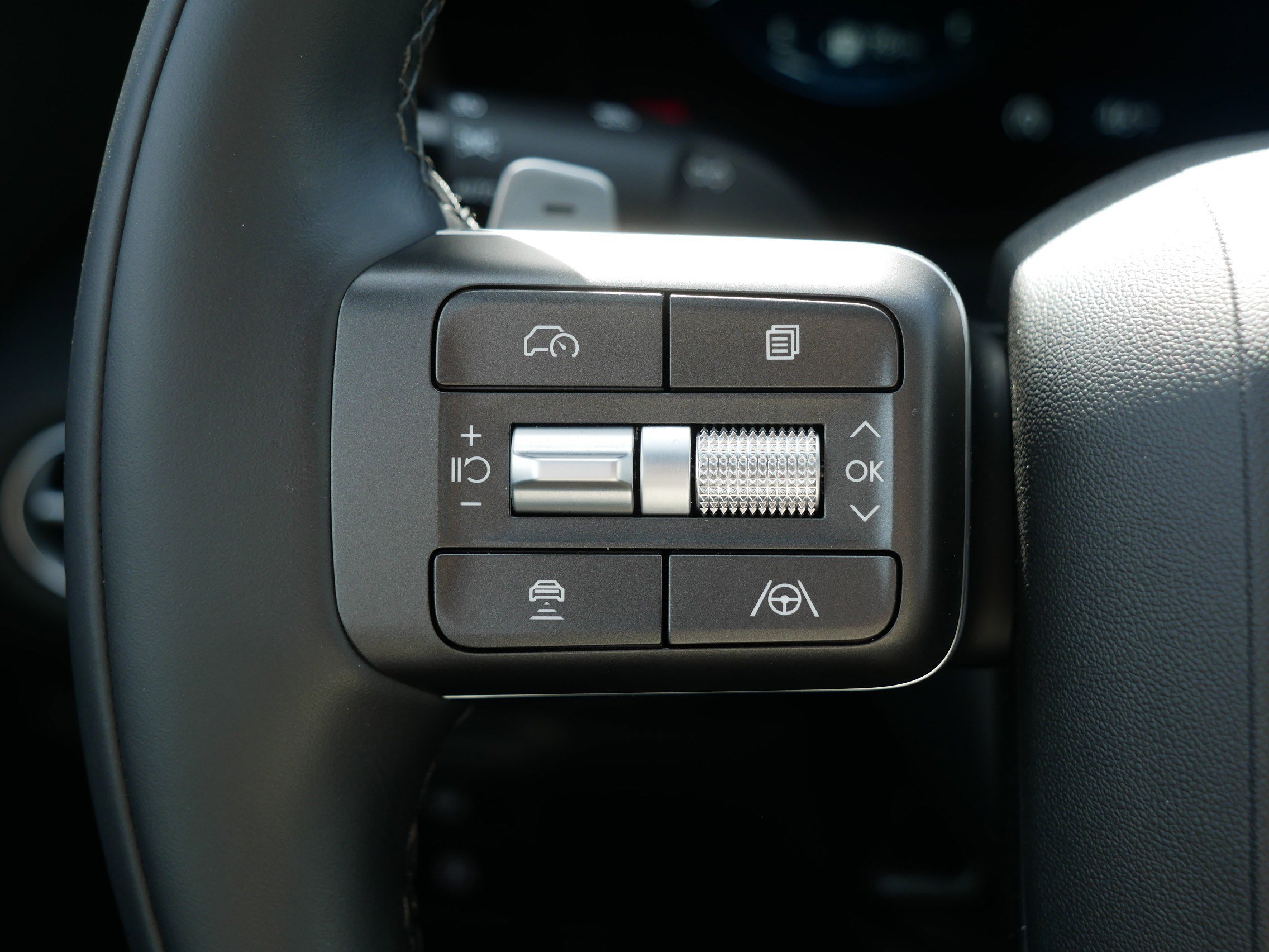 Used 2026 Hyundai Palisade Calligraphy image 31