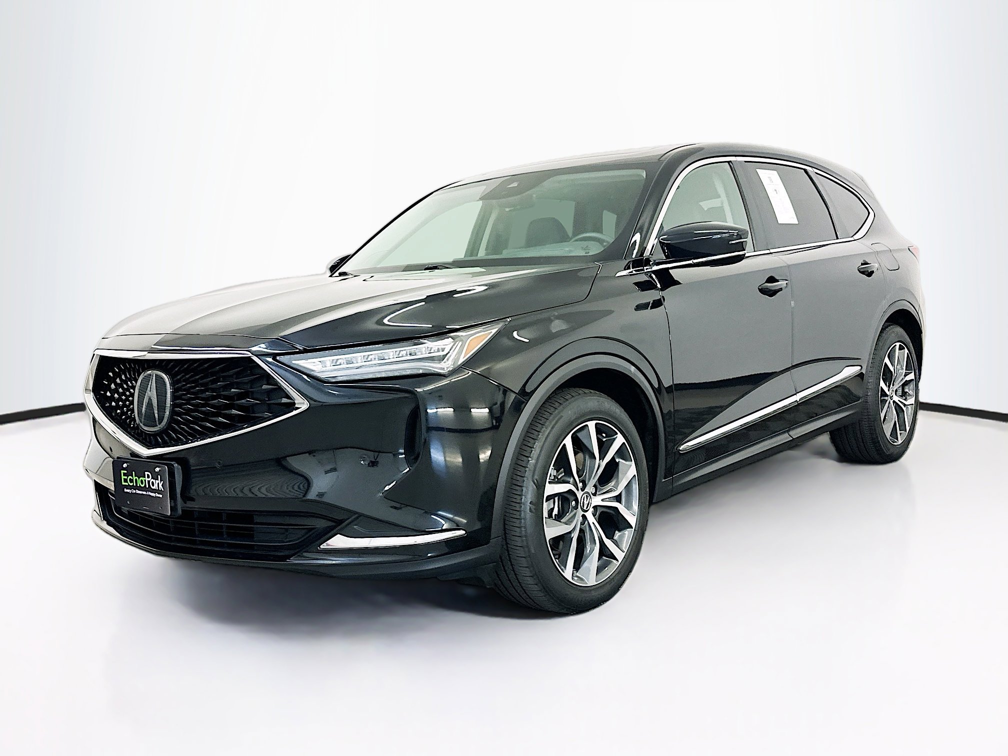 Used 2023 Acura MDX SH-AWD w/ Technology Package image 3