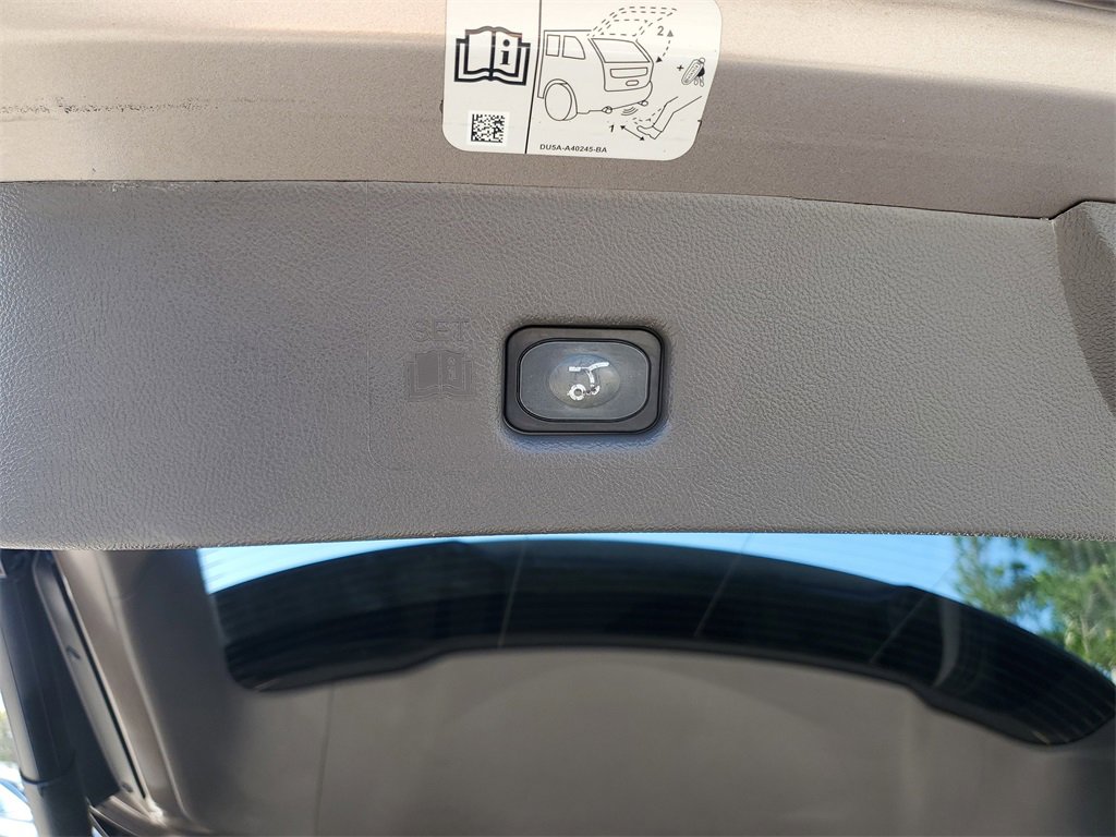 Used 2019 Lincoln Nautilus Reserve image 8