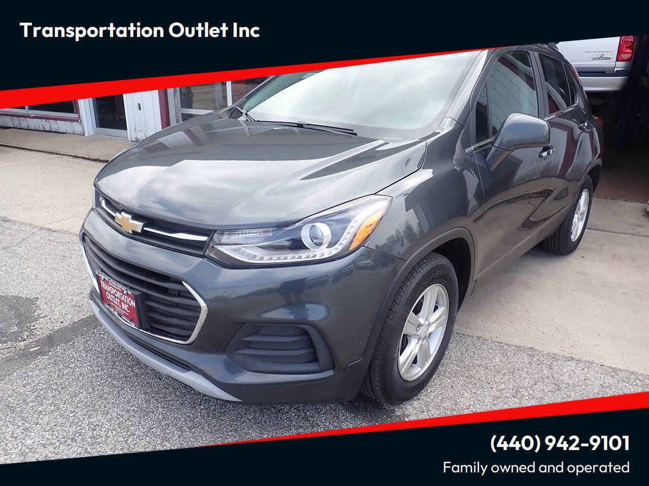 Used 2017 Chevrolet Trax LT w/ LT Convenience Package image 1