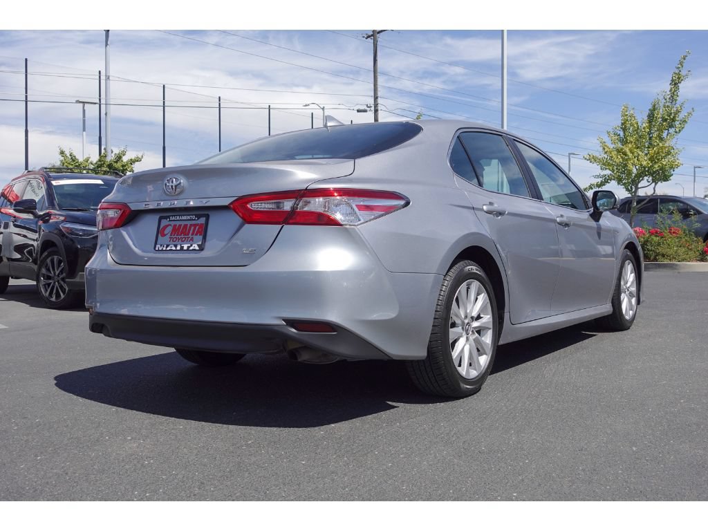 Certified 2019 Toyota Camry LE w/ Convenience Package FWD image 3