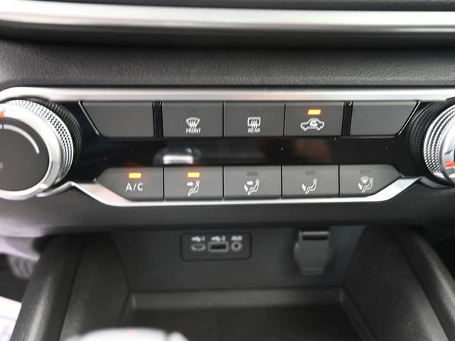 Used 2025 Nissan Altima 2.5 S FWD image 13