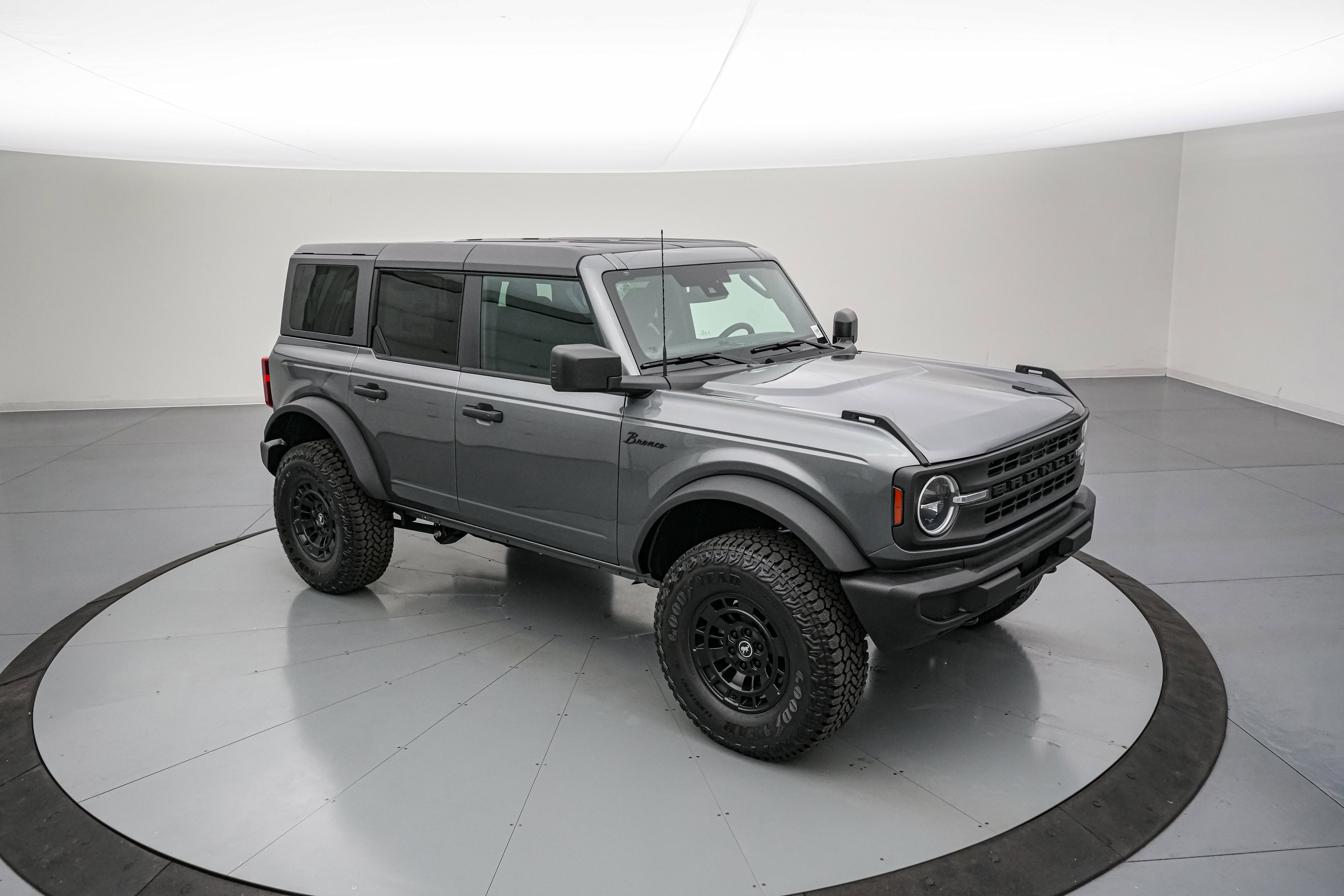 New 2026 Ford Bronco Big Bend AWD/4WD image 2