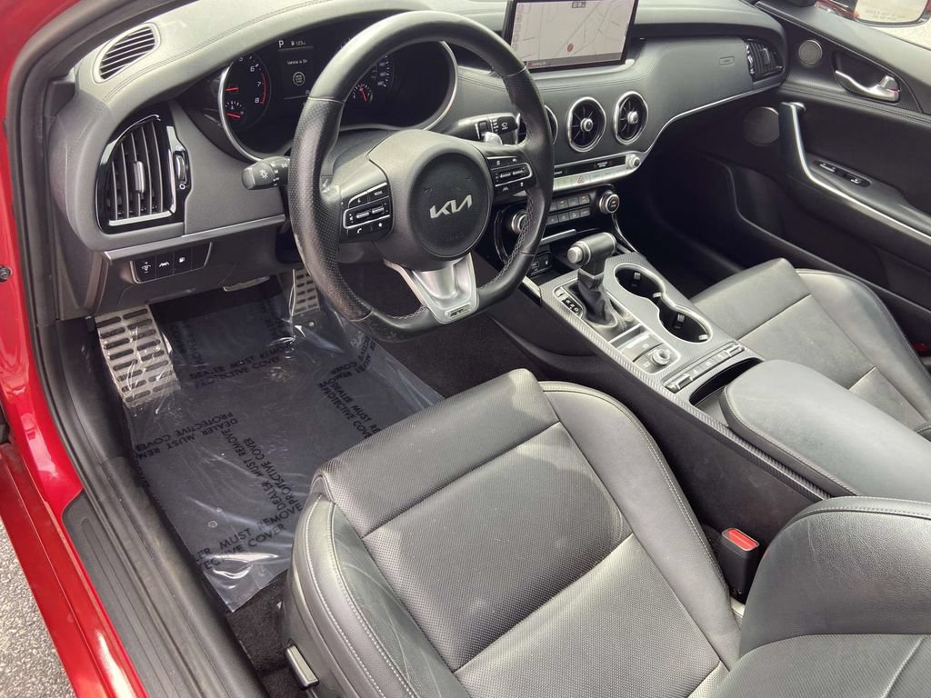 Used 2023 Kia Stinger GT-Line w/ Sun & Sound Package AWD/4WD image 19