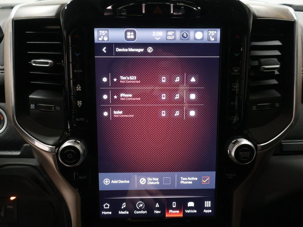 Used 2024 RAM 2500 Laramie w/ Chrome Bumper Package image 29