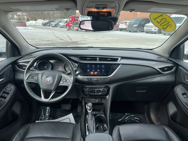 Used 2021 Buick Encore GX Essence w/ Experience Buick Package AWD/4WD image 18