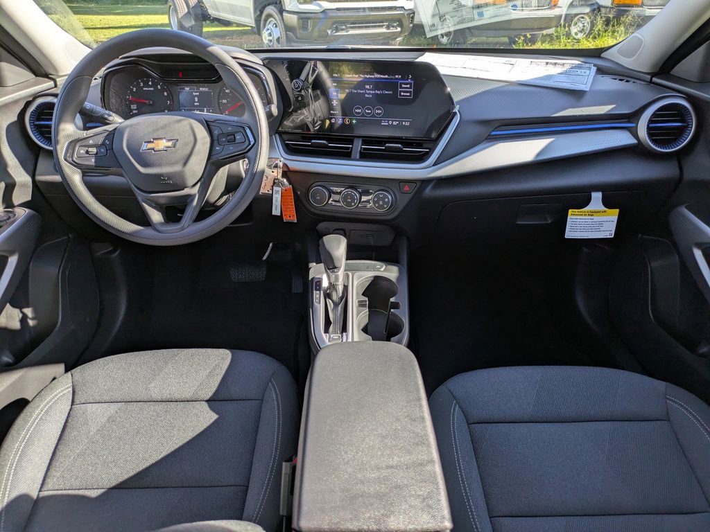 New 2026 Chevrolet Trax LS w/ Driver Confidence Package image 15