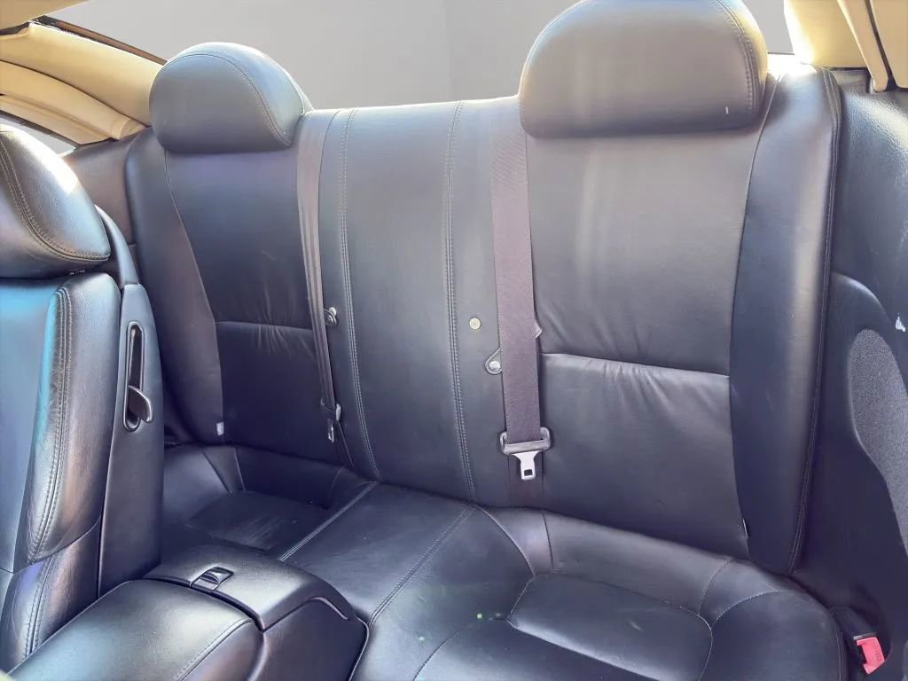 Used 2002 Lexus SC 430 Convertible image 13