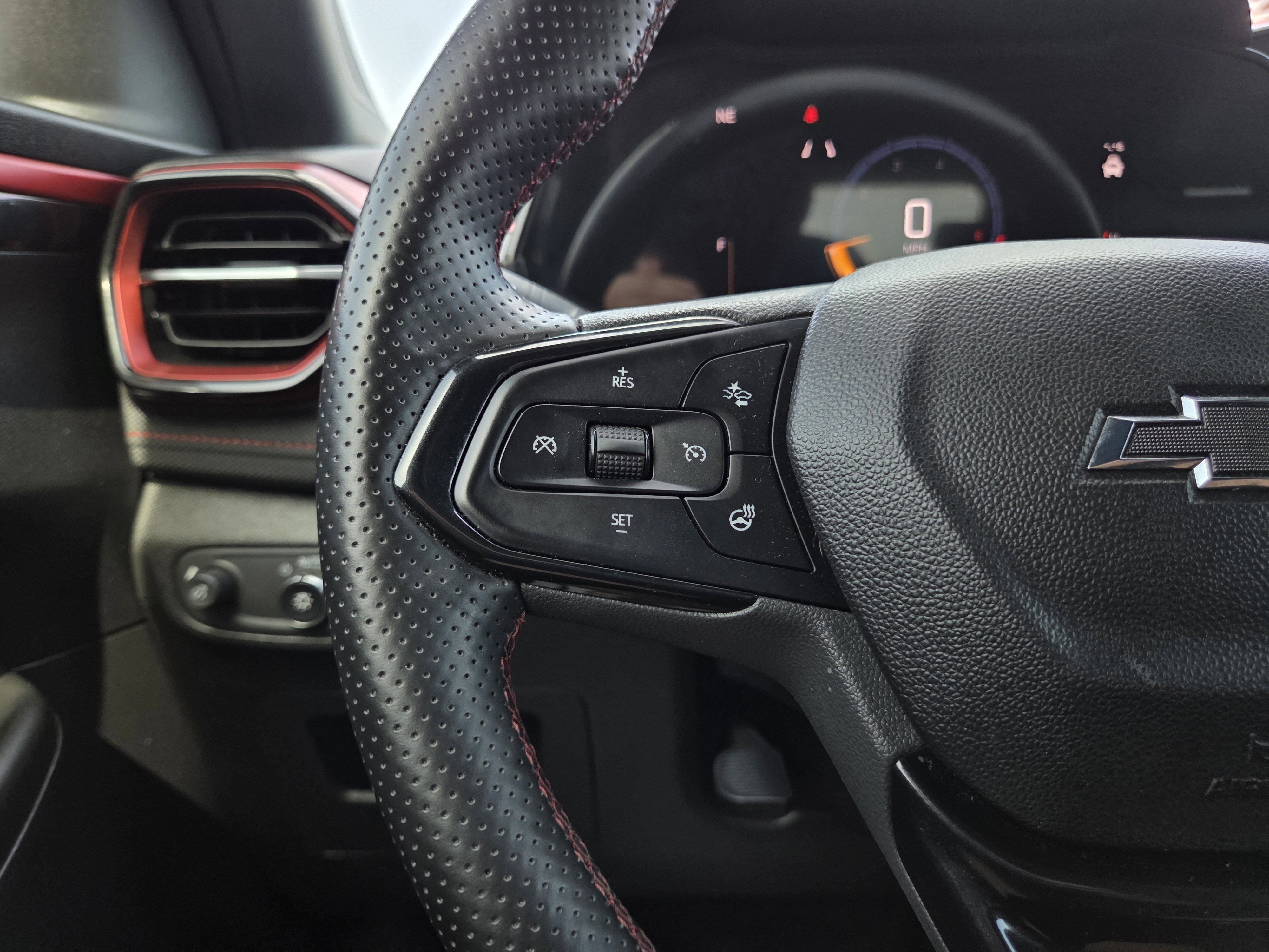 Used 2025 Chevrolet TrailBlazer RS w/ Convenience Package image 41