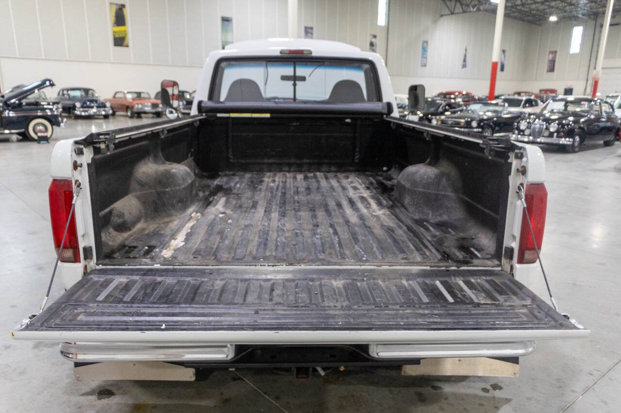 Used 1997 Ford F350 2WD Regular Cab image 33