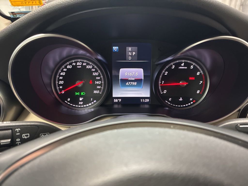 Used 2019 Mercedes-Benz GLC 300 4MATIC image 17