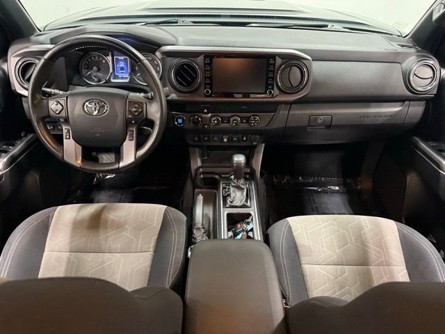 Used 2020 Toyota Tacoma TRD Sport w/ Technology Package AWD/4WD image 29