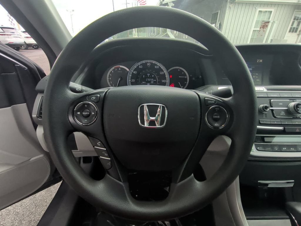 Used 2015 Honda Accord LX image 15