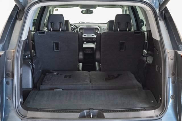 Used 2019 GMC Acadia SLT FWD image 37