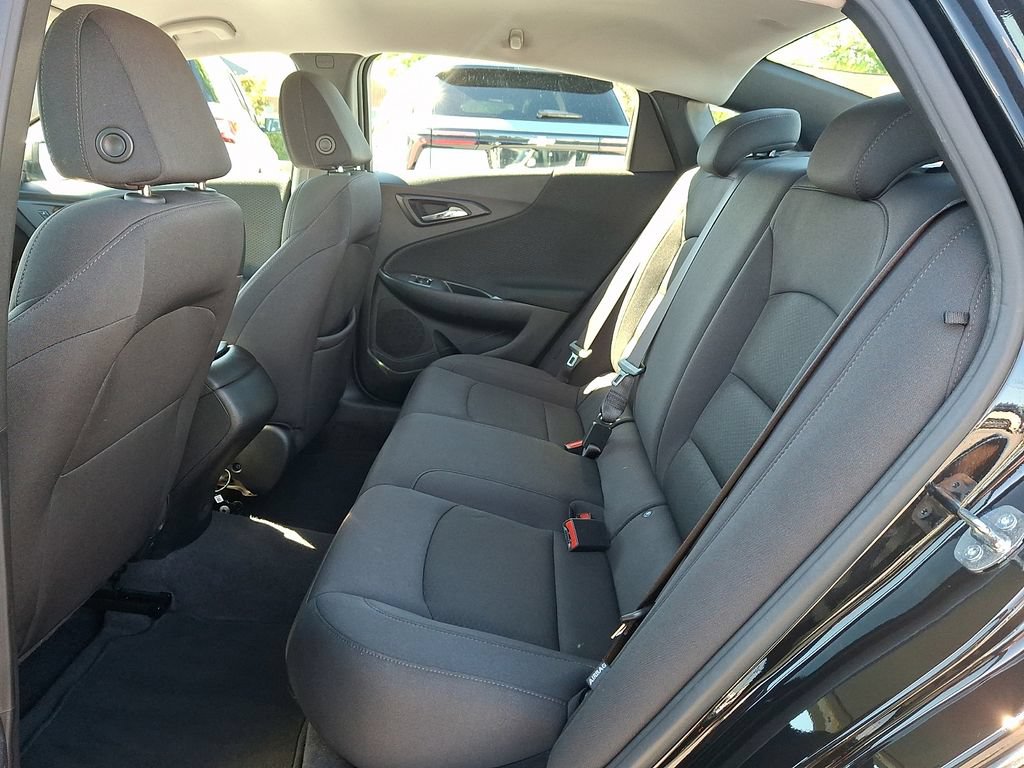 Used 2023 Chevrolet Malibu LS FWD image 12