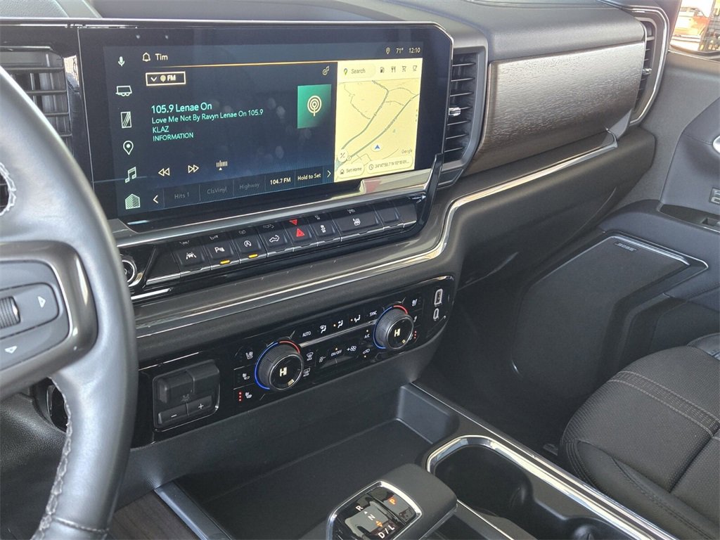 Used 2024 Chevrolet Silverado 1500 High Country w/ High Country Premium Package image 21