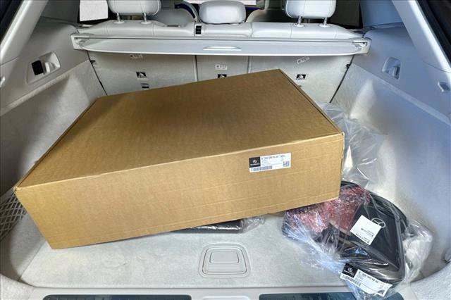 New 2026 Mercedes-Benz EQE 320 4MATIC SUV image 24