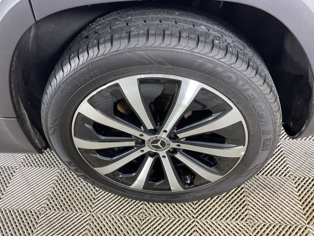 Used 2022 Mercedes-Benz GLB 250 4MATIC image 6